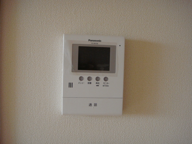 ＡＮＤ　ＯＮＥ　東棟のその他|TVモニターホン（カラー）