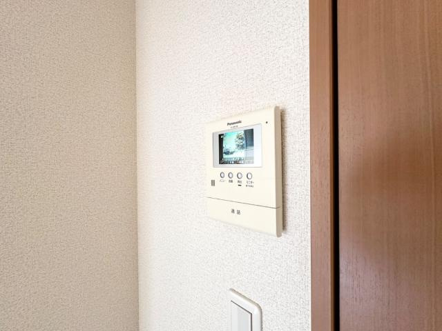 サニーヒルズの内装|カメラ付インターホン