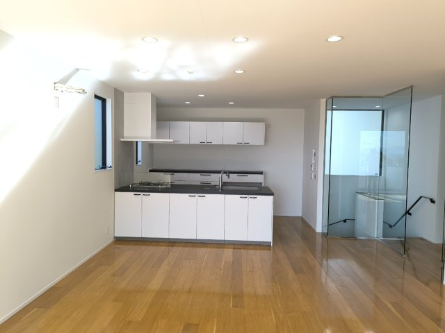 オーシャンビュー！材木座の高台にあるリフォーム済み海近住宅の居間・リビング