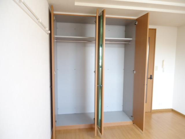 パームヒルズの収納|クローゼット