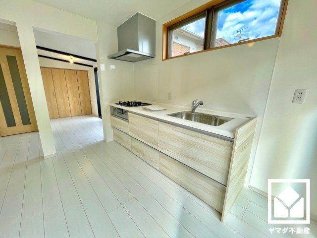 伏見区桃山紅雪町のキッチン