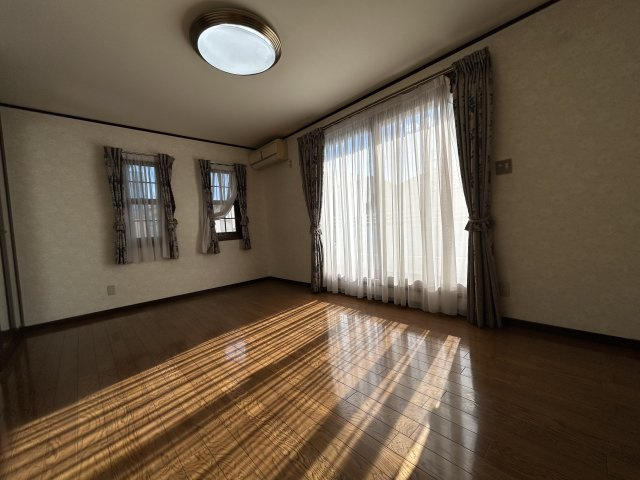 【洋室】の画像