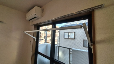 雨の日のお洗濯に便利な室内物干