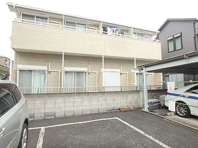 ★敷地内駐車場★（有料・要空き確認）