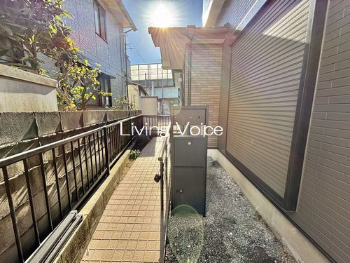 【エントランス】 | 【仲介手数料０円】相模原市緑区大山町　中古一戸建て | 相模原市緑区大山町　中古一戸建て