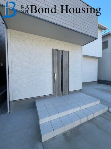 駐車並列2台可能　大久保町大窪　中古戸建