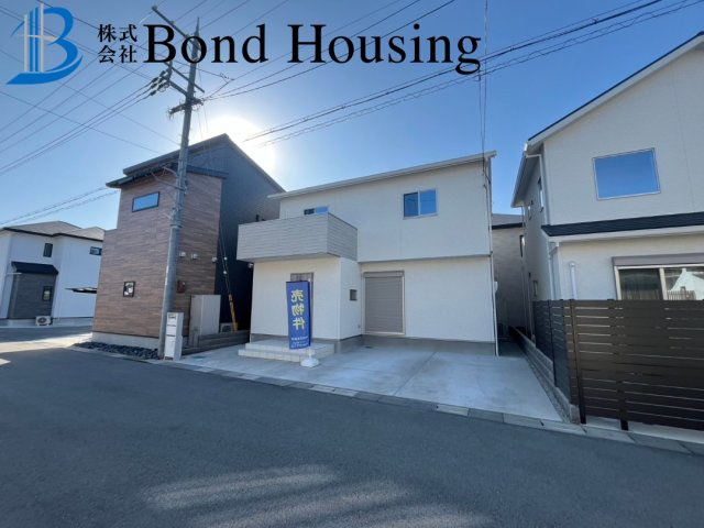 駐車並列2台可能　大久保町大窪　中古戸建