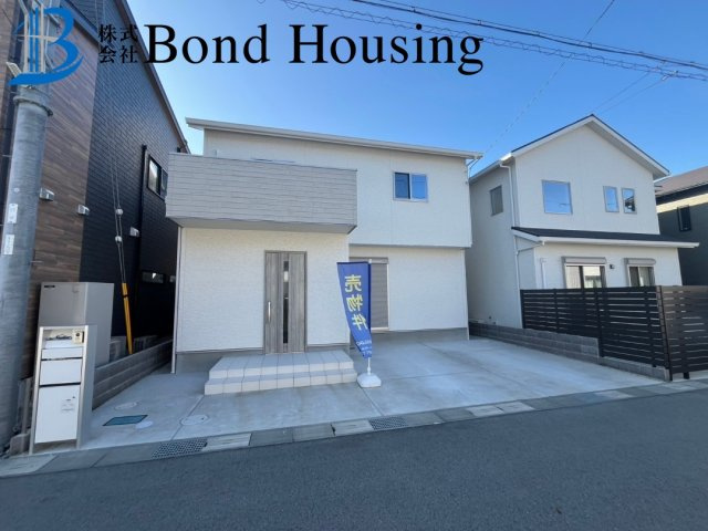 駐車並列2台可能　大久保町大窪　中古戸建