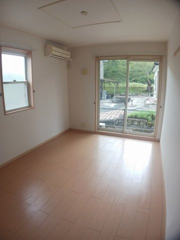 カーサセレノ　弐番館の居間・リビング