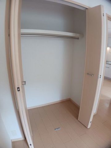 カーサセレノ　弐番館の収納