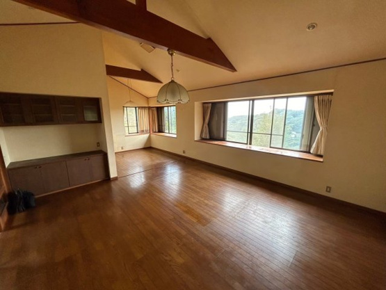 【居間・リビング】 | リゾートパーク伊豆あたがわ　戸建