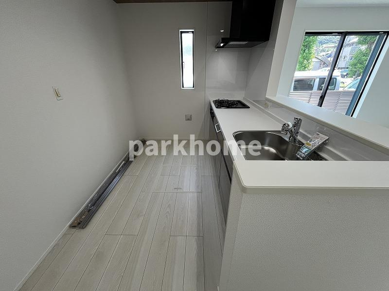 高知市大谷公園町 2期1棟1 新築戸建てのキッチン