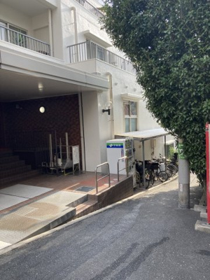 【エントランス】 | 日興パレスビル渋谷