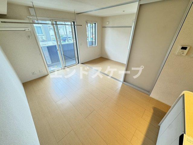 オペラハウス上大島　Ｂの居間・リビング|高崎、前橋エリアのお部屋探しはエンドスケープまで！お客様の理想お聞かせ下さい♪