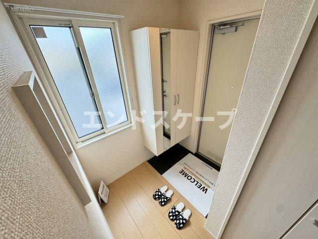 オペラハウス上大島　Ｂの玄関|高崎、前橋エリアのお部屋探しはエンドスケープまで！お客様の理想お聞かせ下さい♪