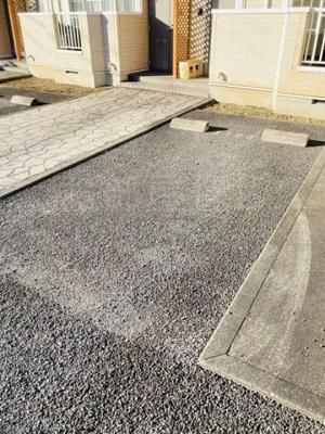 【駐車場】 | クリスタルＡ