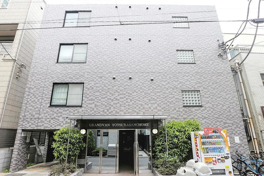 グランヴァン四谷三丁目の外観|グランヴァン四谷三丁目