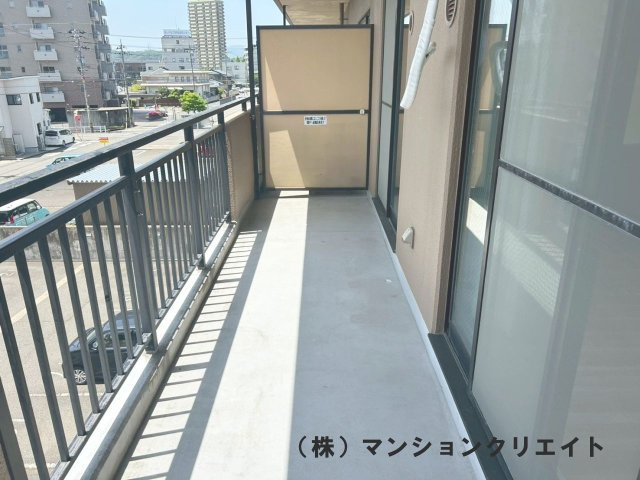 アパガーデンコート西方のバルコニー|南側バルコニー