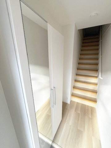 グランブルー八代　Ａの玄関