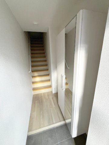 グランブルー八代　Ａの玄関