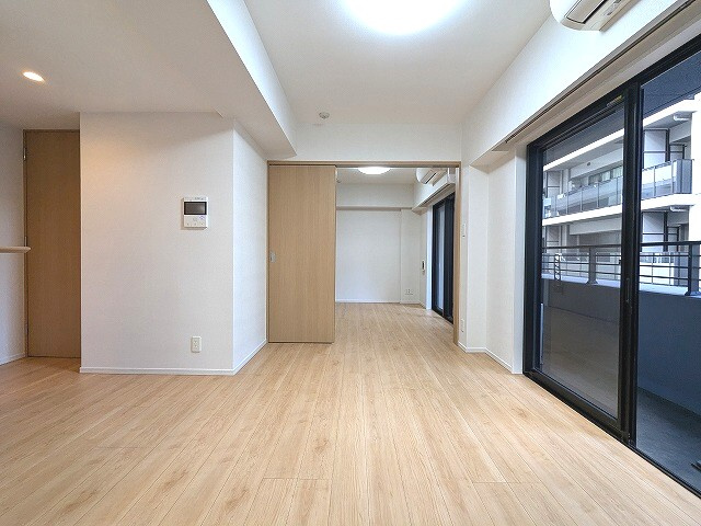ラドゥセール秋葉原