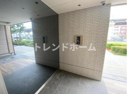 グランパシフィック朝潮橋のエントランス|選べる家電プランあり！！