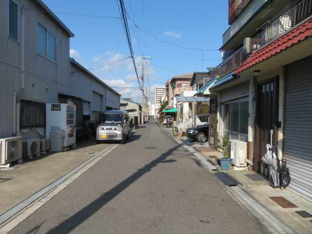 大阪市生野区中川５丁目の工場の周辺