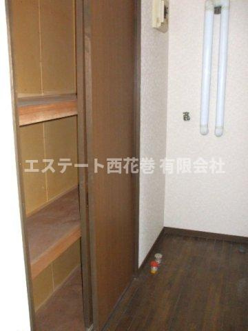 コーポK2の収納|脱衣所にも収納があります