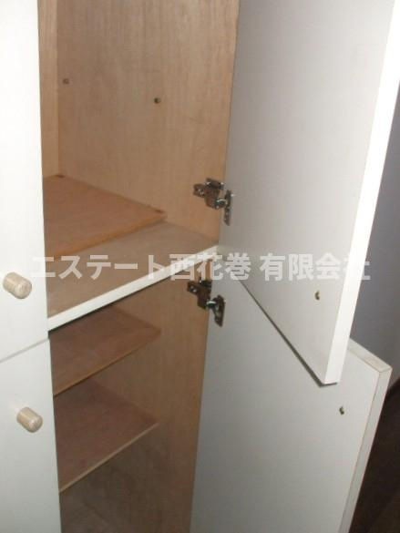 コーポK2の玄関|シューズボックス