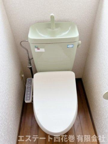 コーポK桜台Ⅰのトイレ|洗浄機能付き暖房便座
