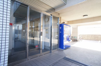 【エントランス】