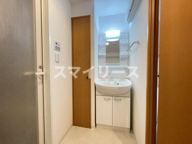 Horizonteの独立洗面台