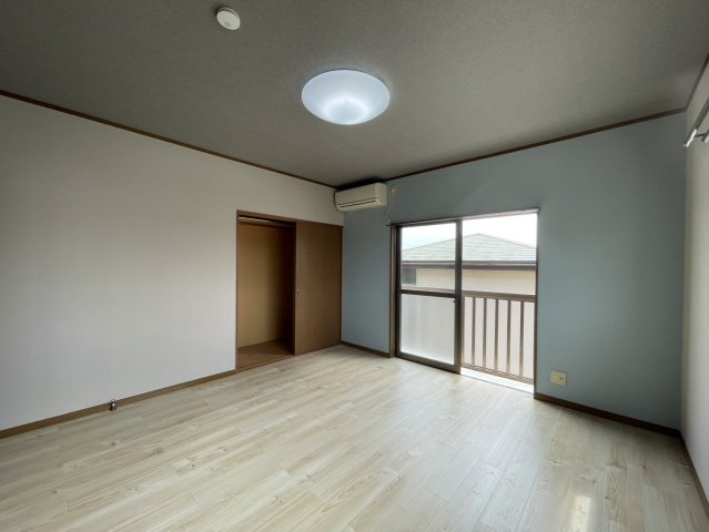 【洋室】 | 長沢1丁目戸建