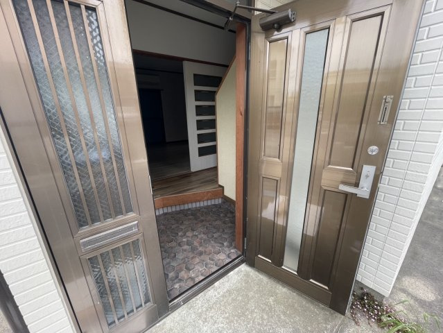 【玄関】 | 長沢1丁目戸建