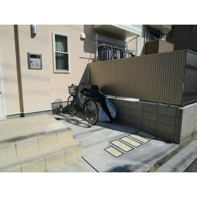 【その他共用部分】 | デザインメゾン鷺ノ宮 | 駐輪場あり。