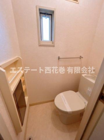 メコノポシスプラドのトイレ|簡易水洗になります。定期的な汲取りが必要になります。