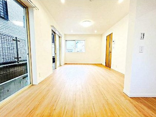 横浜市西区境之谷 中古戸建て【仲介手数料無料】