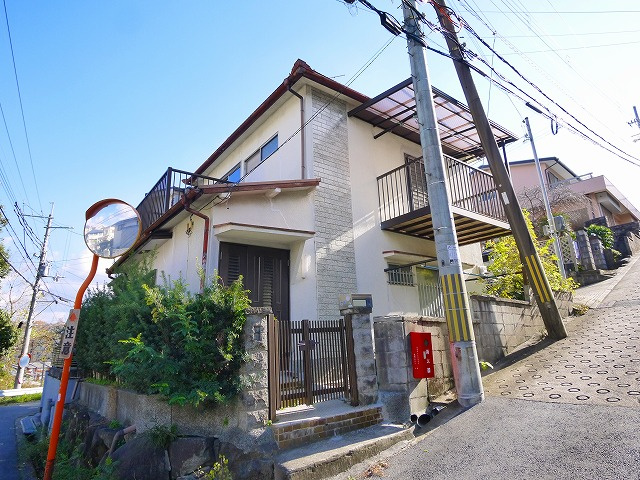 生駒市辻町戸建の外観