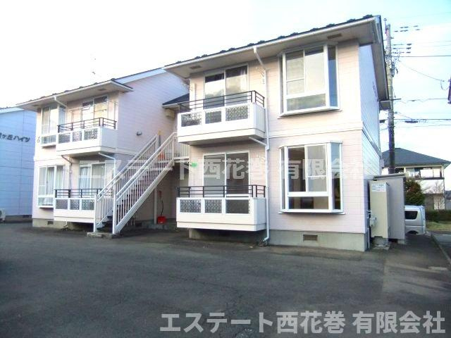 花巻市星が丘１丁目のアパートの外観