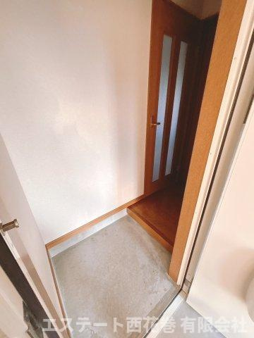 ハイツＫスバルの玄関