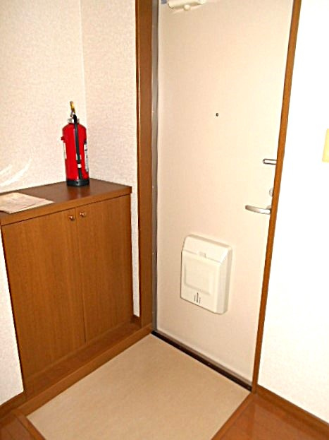 チェリーハイツⅠの玄関