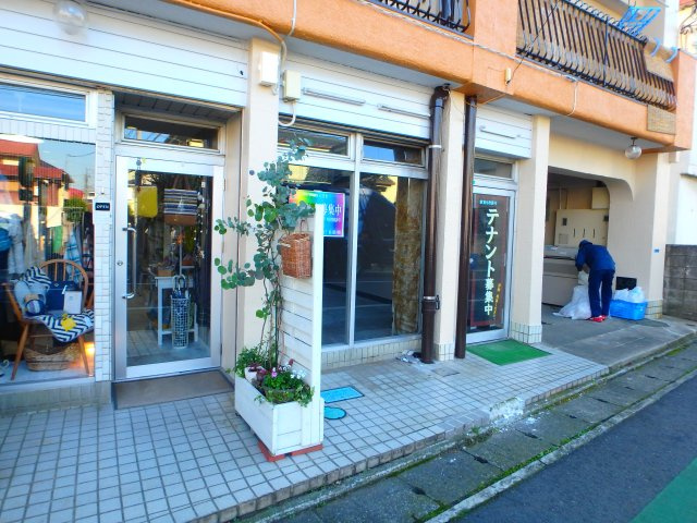 シャンブルドット元住吉のエントランス