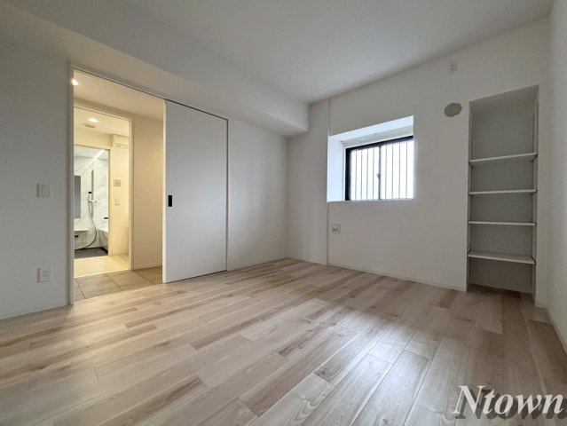 【居間・リビング】 | フォルティス今池 | こちらの居間で趣味の時間をお楽しみください