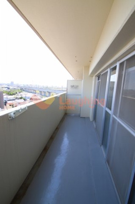 【バルコニー】 | サンフラワー津福 | 他の階の物件写真になります。
