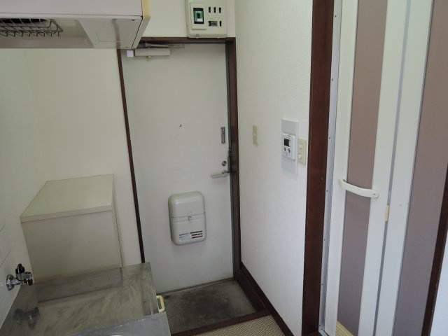 【玄関】