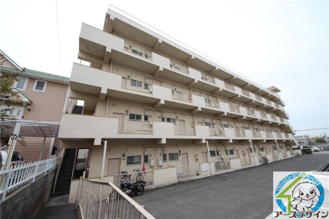 藤井マンションの外観