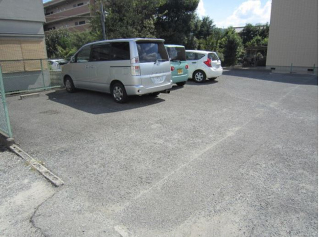 【駐車場】 | フラワーヒルまつもと