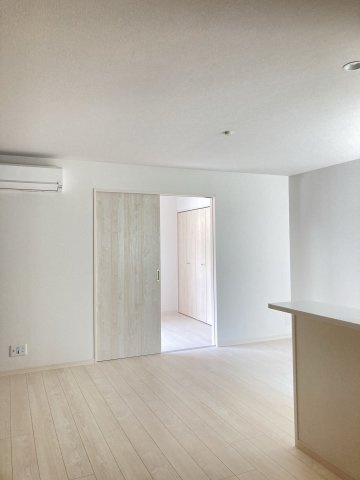 【内装】 | AMP es 東平尾 | 別号室の写真になります。現況優先。