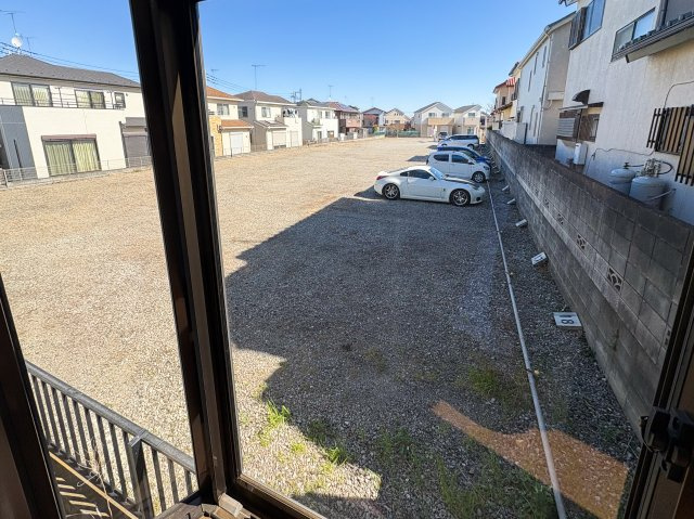 富士見市羽沢１丁目の中古一戸建の展望|リビング東側の眺望です。