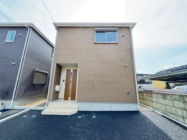 クレイドルガーデン八戸柏崎第５　1号棟の外観